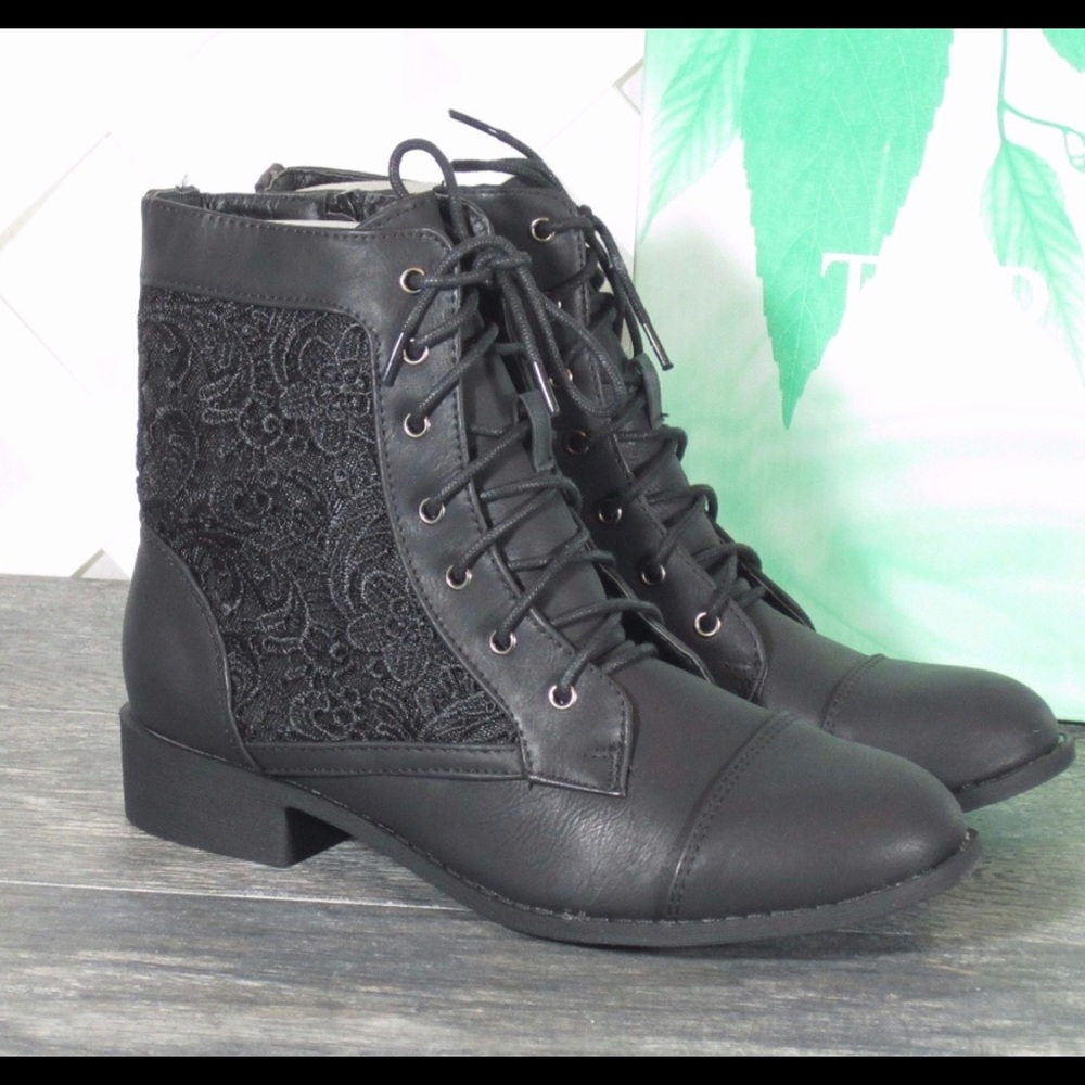 Lace up boots